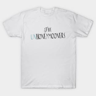 The UnhoneyMooners Christina Lauren Book Illustration T-Shirt